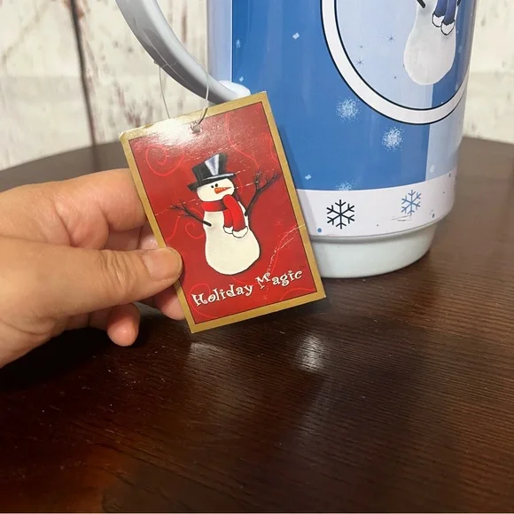 Snowman Themed Blue and White Thermos unused eventhough old 24-30oz - Picture 5 of 13